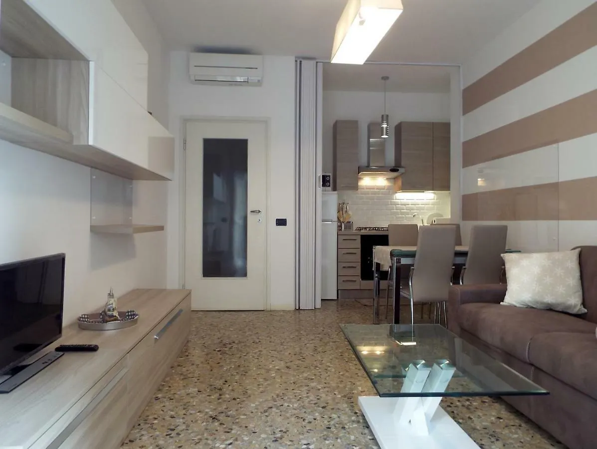 Lacaralele Apartment 밀라노